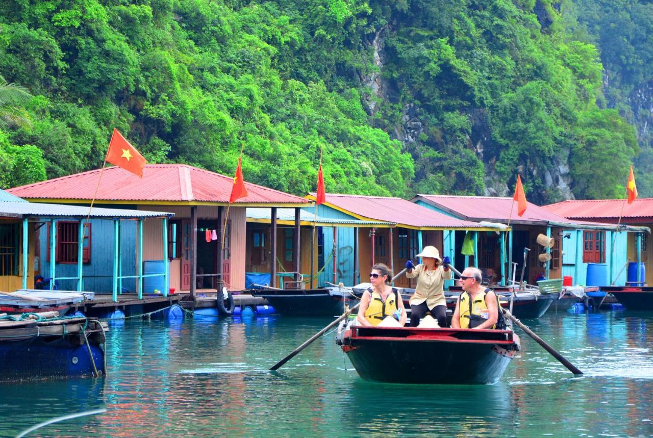 Zo Brother Ha Long Hostel Екстер'єр фото