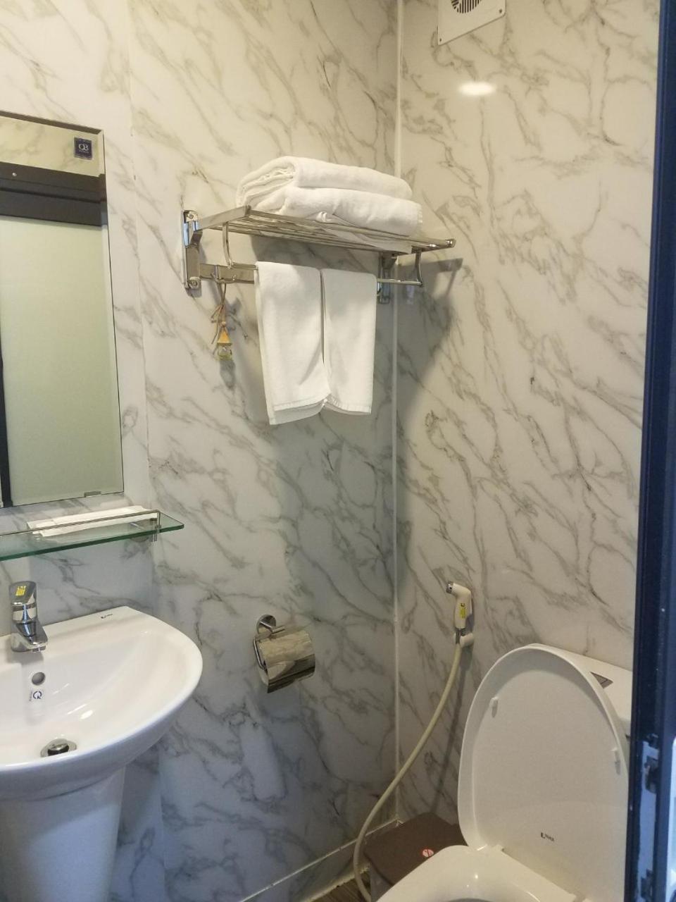 Zo Brother Ha Long Hostel Екстер'єр фото